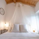 Villa Lora Luxury Villa , With Lake View *