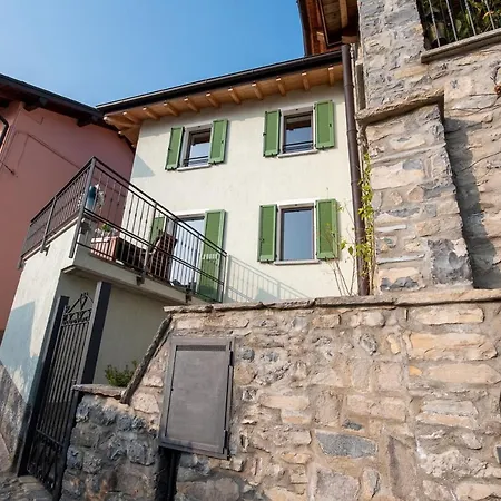 Villa Lora Luxury , With View, Air Conditioner Every