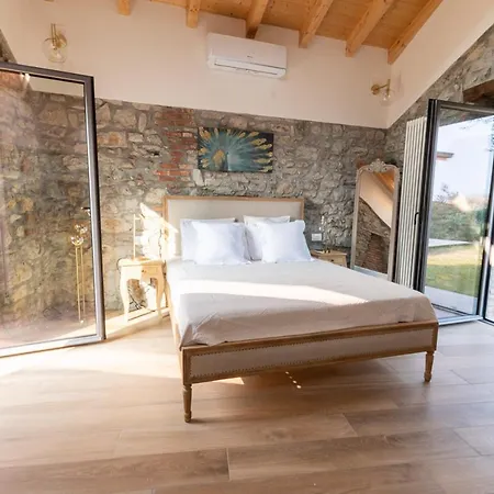 Villa Lora Luxury , With View, Air Conditioner Every *
