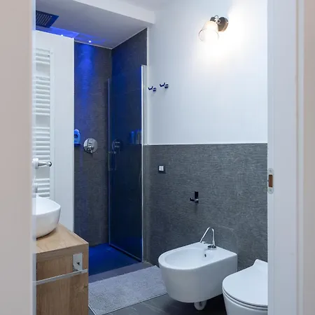 Lora Luxury , With View, Air Conditioner Every Villa Ossuccio