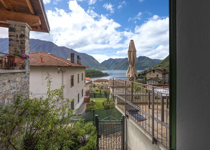 Lora Luxury Villa , With Lake View 别墅 *