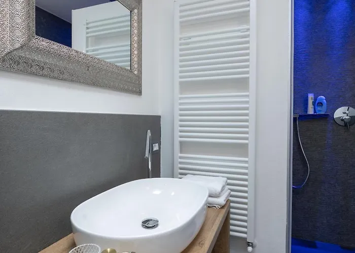 וילה Lora Villa, With View *