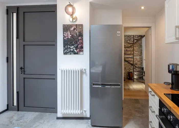 Lora Luxury Villa , With Lake View 欧苏西奥