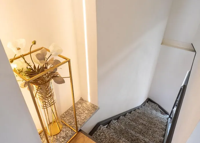 别墅 Lora Luxury Villa , With Lake View 欧苏西奥